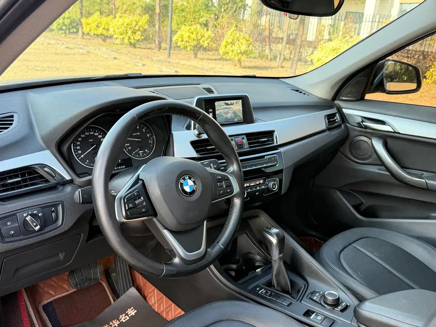 BMW X1 2018 sDrive20Li Leading Model фото 12