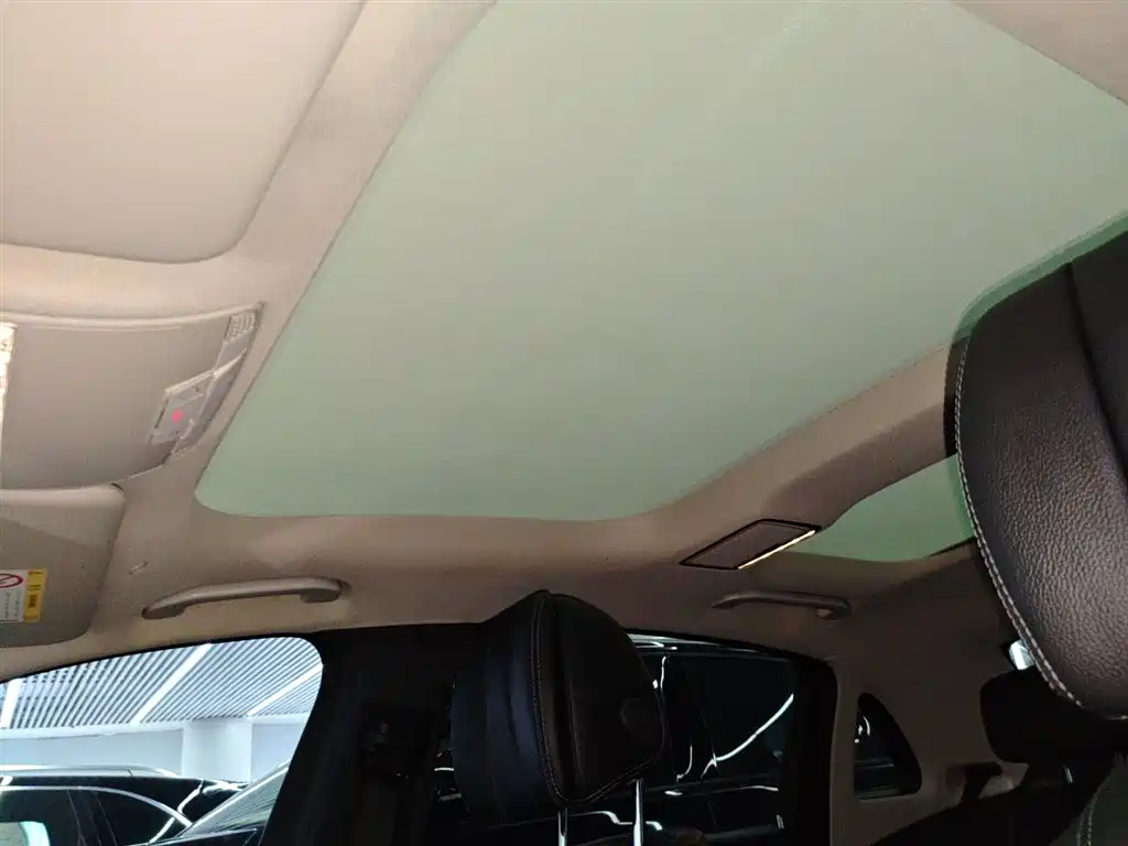 Mercedes-Benz E-Class 2018 E 300 L Sport Fashion фото 18