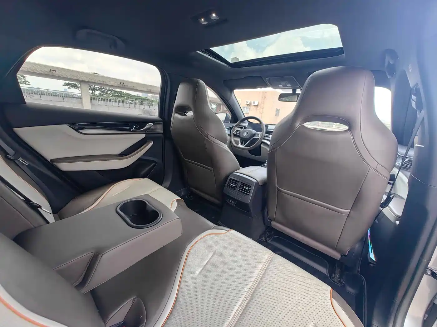 BYD Qin PLUS 2023 Champion Edition DM-i 120KM Leading Type фото 12