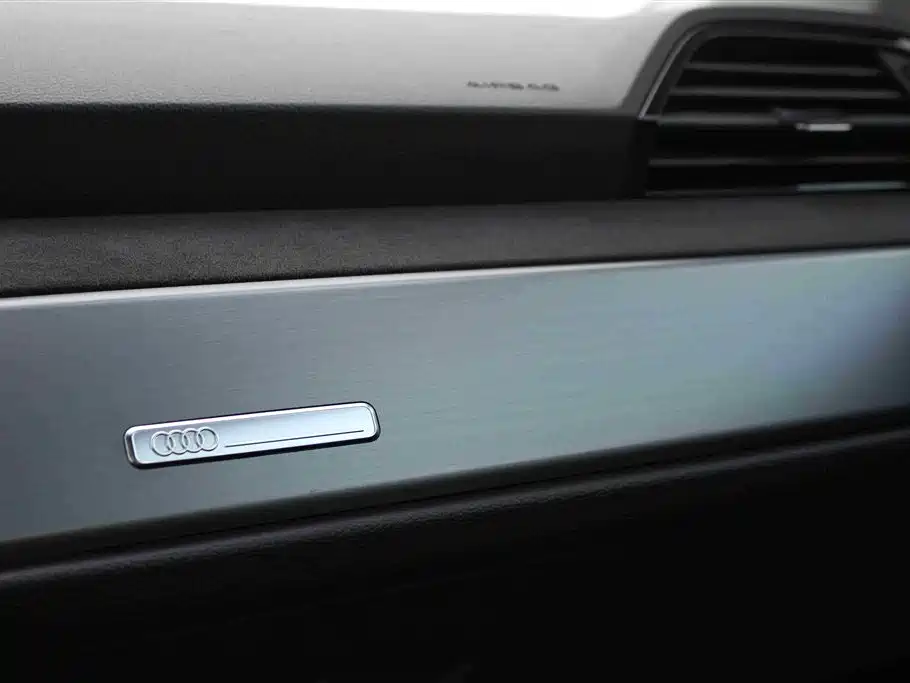 Audi Q3 2020 35 TFSI Fashion Dynamic фото 10