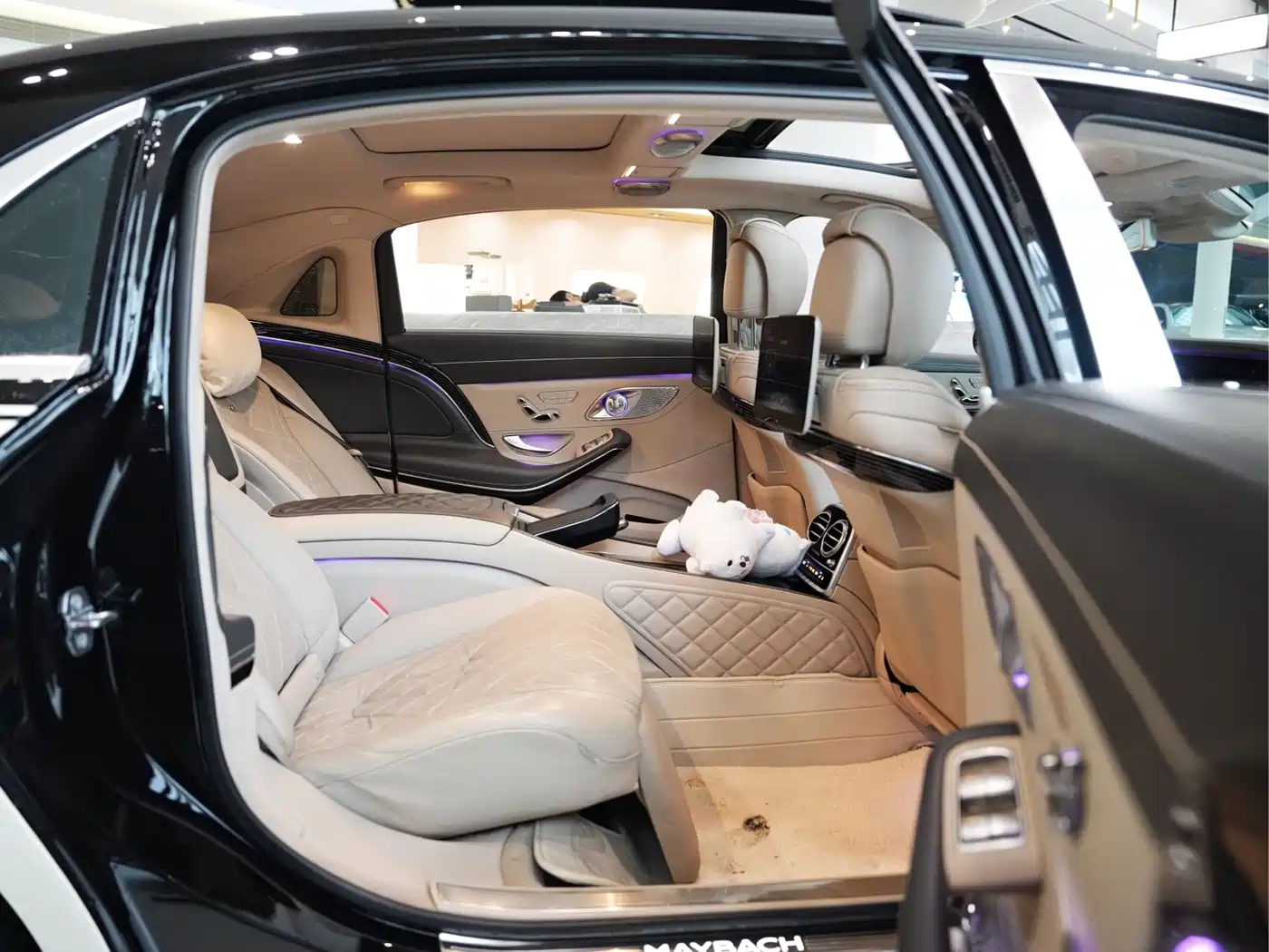 Mercedes-Benz Maybach S-Class 2018 Model S 680 фото 15