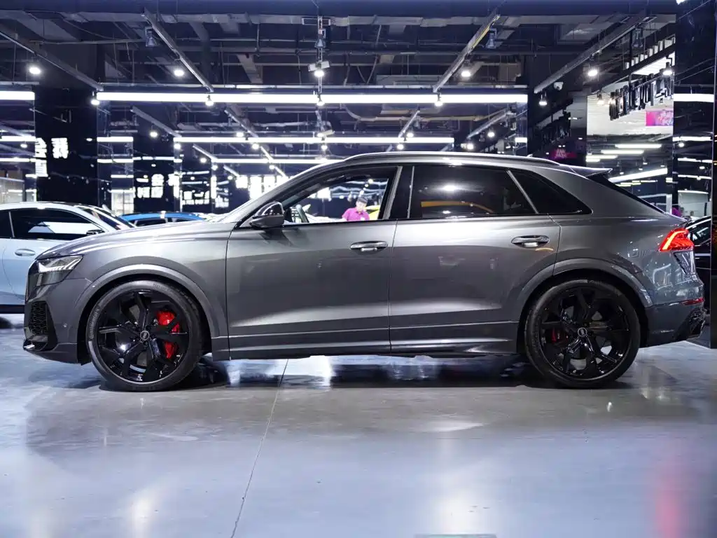 Audi RS Q8 2021 2021 RS Q8 4.0T
