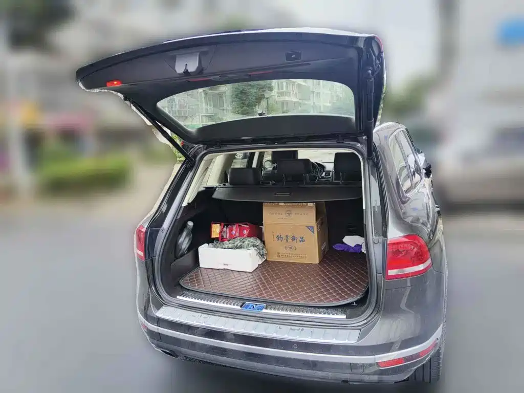 Фото 5 - Volkswagen Touareg