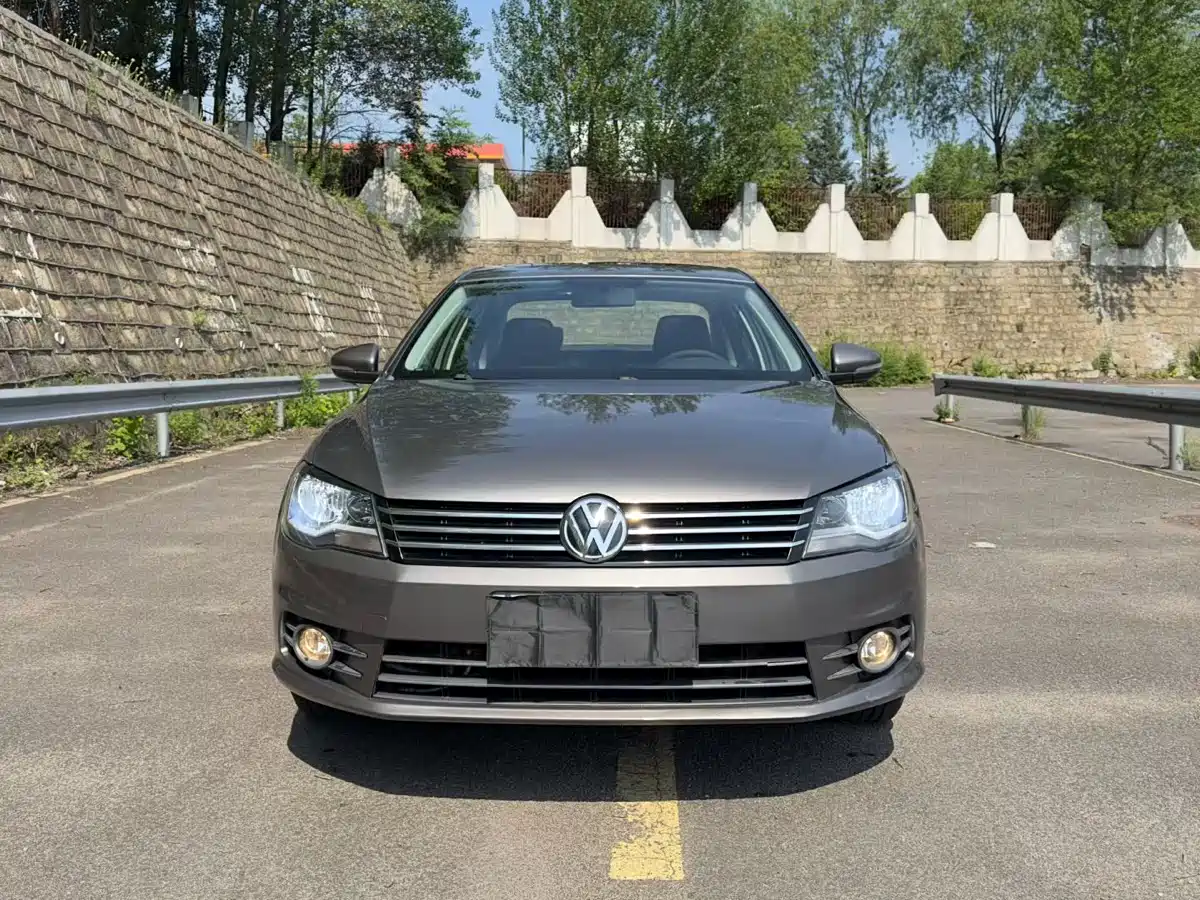 Volkswagen Bora 2013 2013 1.6L Manual Comfort Model