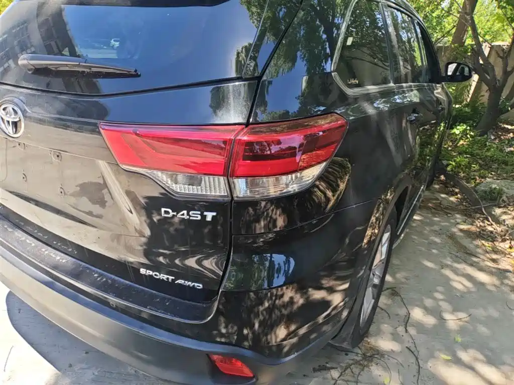 Toyota Highlander 2021 2.0T AWD Luxury 7-Seater фото 8