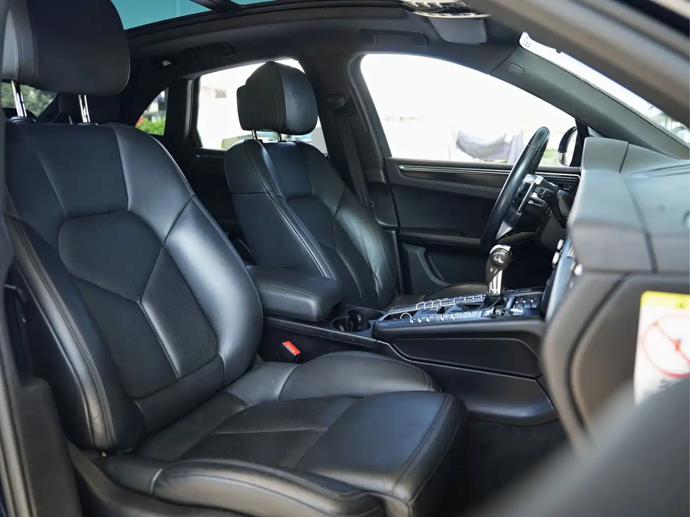 Porsche Macan 2020 Macan 2.0T фото 14
