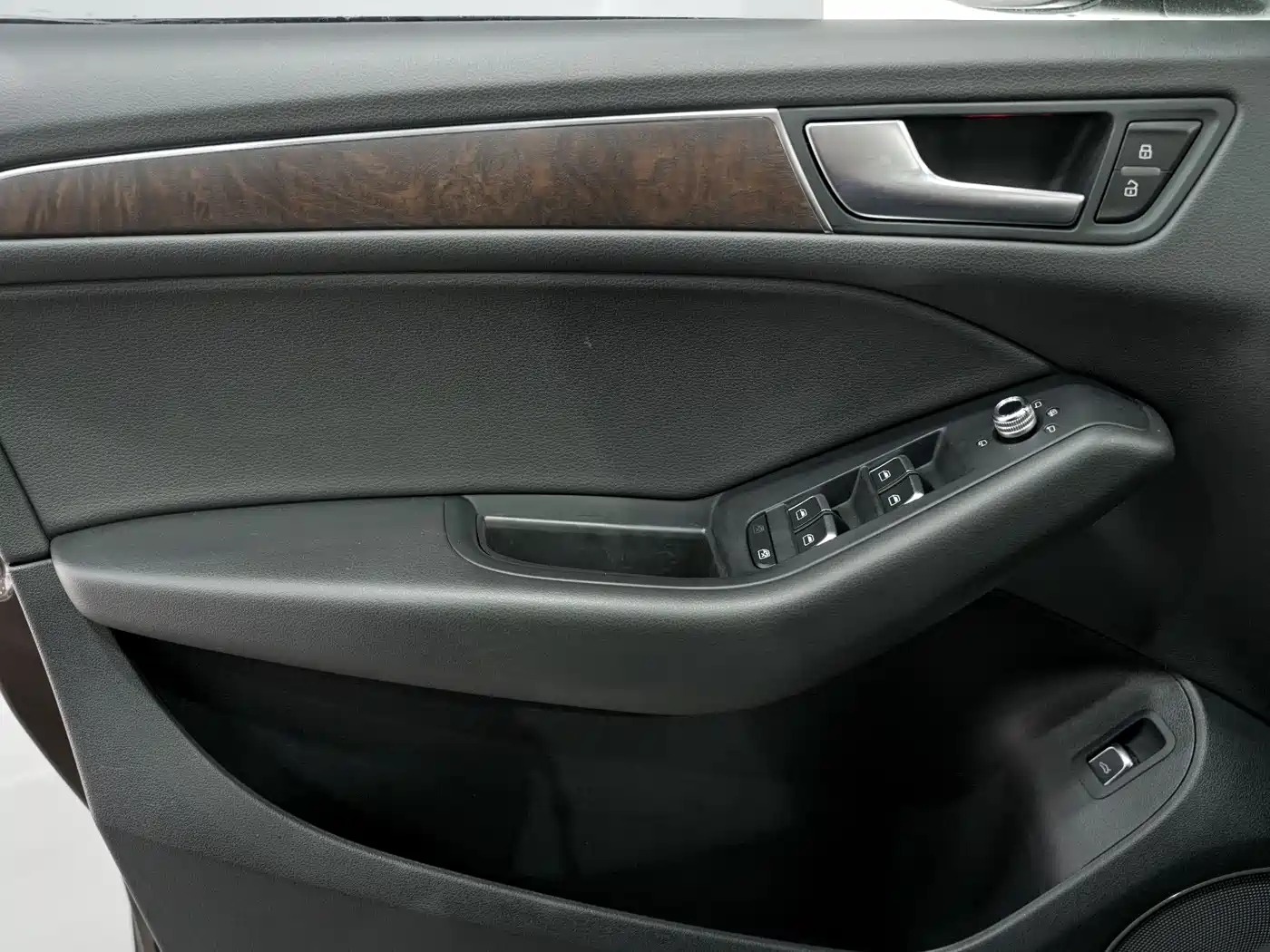 Audi Q5 2015 40 TFSI Comfort фото 13