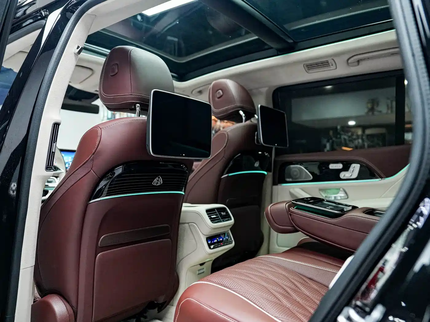 Mercedes-Benz Maybach GLS 2024 GLS 480 4MATIC фото 26