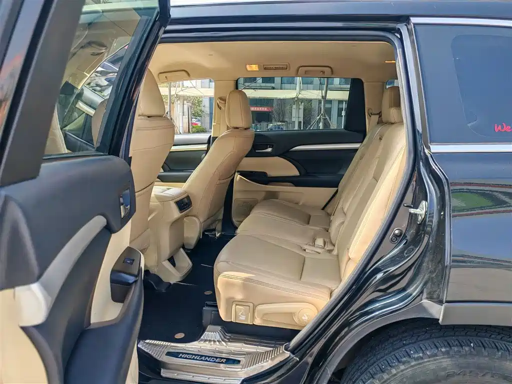 Toyota Highlander 2018 2.0T 2WD Elite 7-Seater China VI фото 15