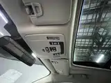Фото 13 - Toyota Granvia