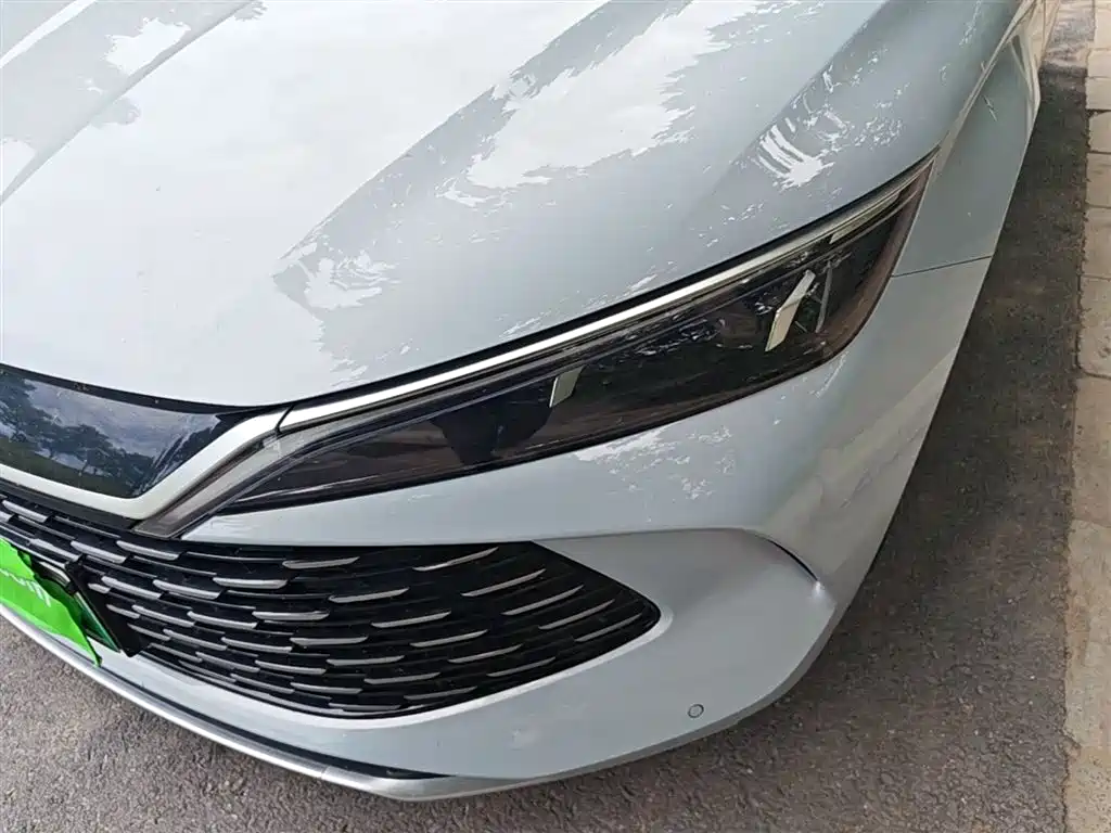 BYD Qin L 2024 DM-i 80KM Superior фото 24