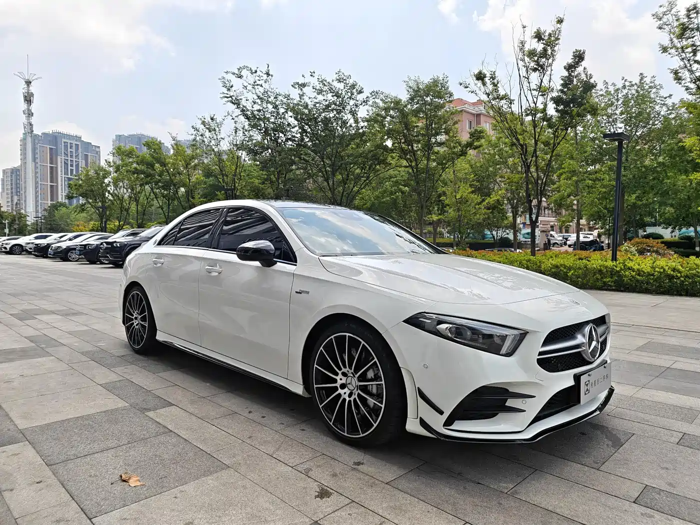 Mercedes-Benz A-Class AMG 2023 Model Year AMG A 35 L 4MATIC фото 4