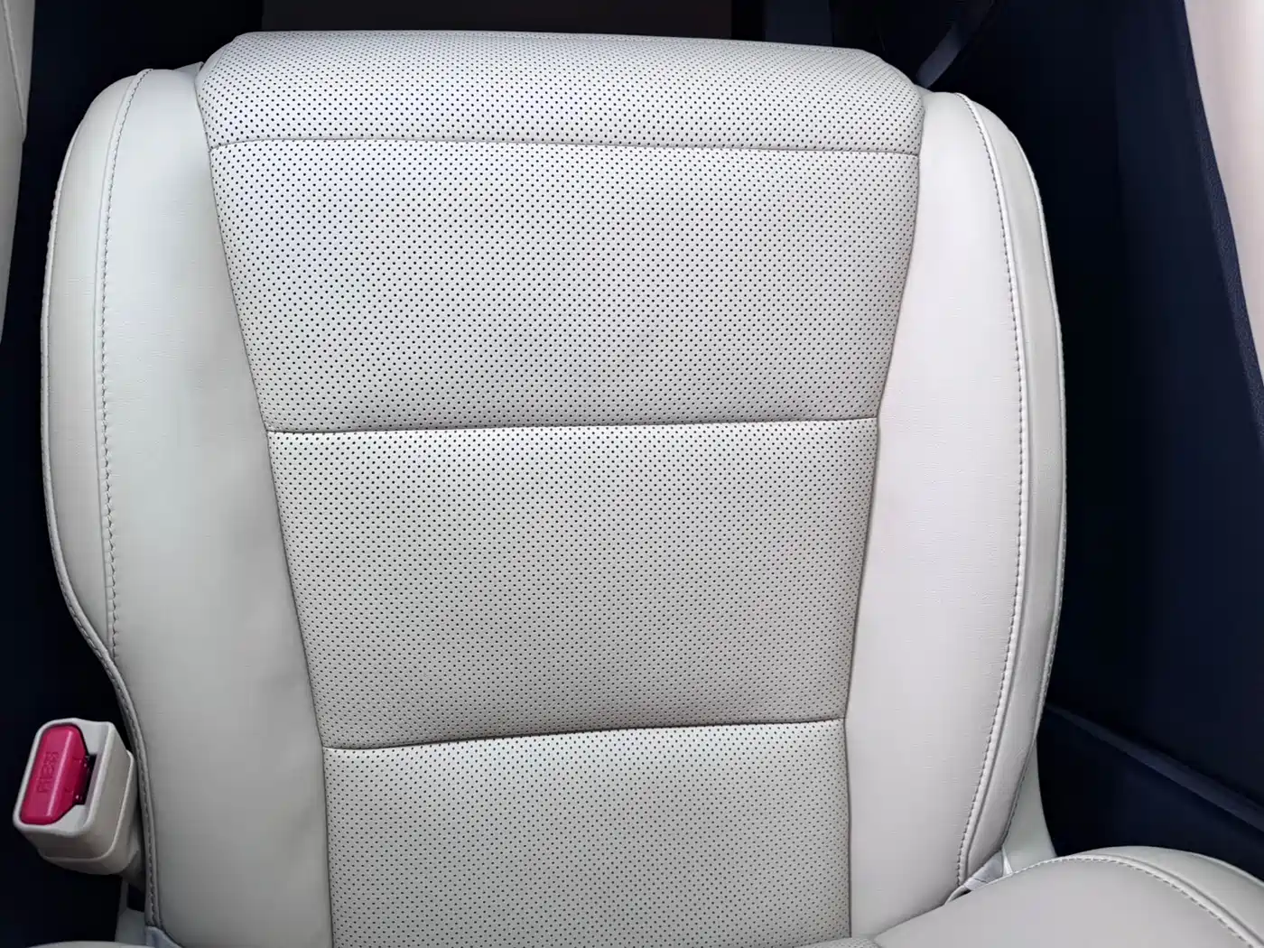 Toyota Alphard 2021 Hybrid 2.5L Premium фото 10