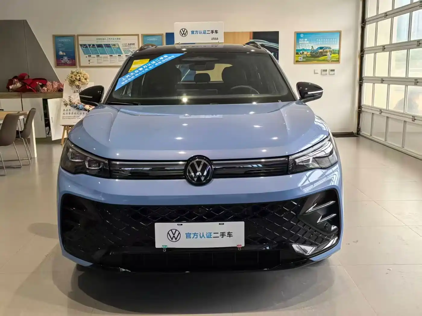 Volkswagen Tiguan L 2024 PRO 380TSI 4WD R-Line Premium Edition фото 2