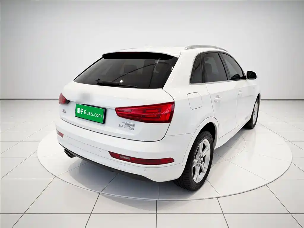 Audi Q3 2018 30th Anniversary Edition 30 TFSI Fashion фото 7