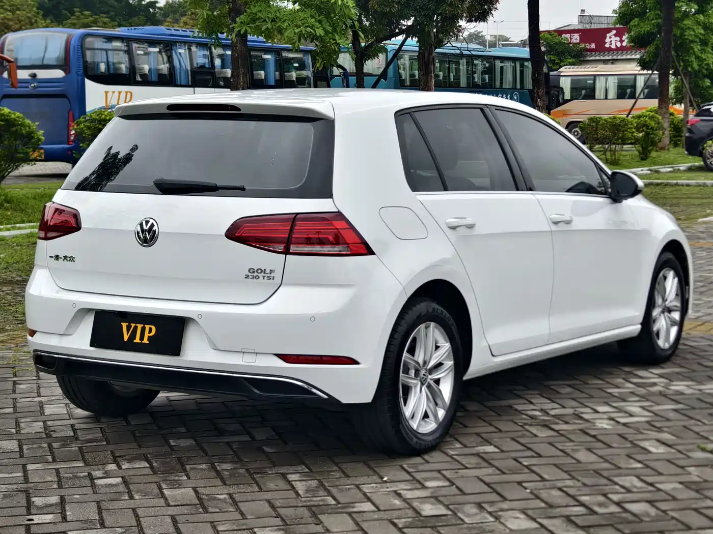 Volkswagen Golf 2018 230TSI Automatic Comfort фото 4