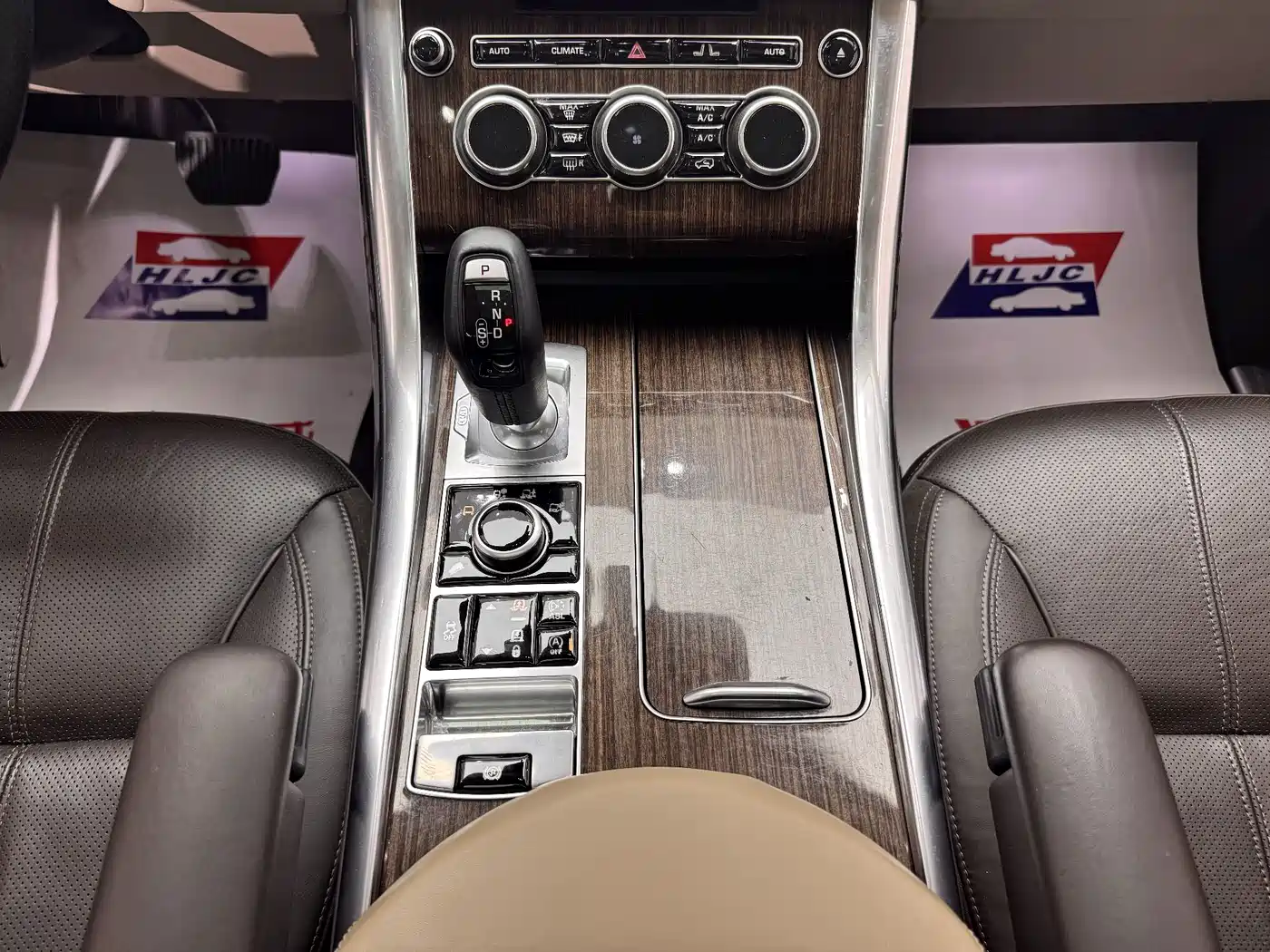 Land Rover Range Rover Sport 2014 3.0 SC V6 HSE фото 6