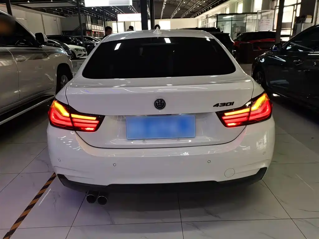 BMW 4 Series 2017 425i Gran Coupe Leading M Sport Package фото 6