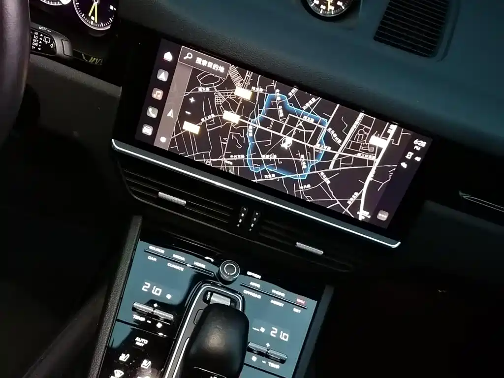 Porsche Cayenne New Energy 2023 Cayenne E-Hybrid 2.0T фото 8