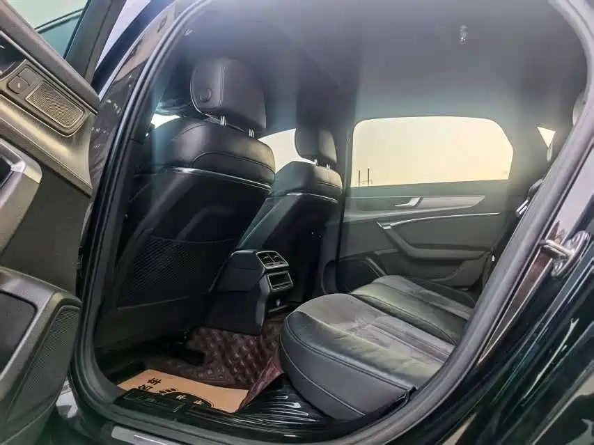 Audi A6L 2020 40 TFSI Luxury Dynamic фото 6