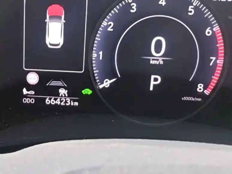 Фото 38 - Lexus NX