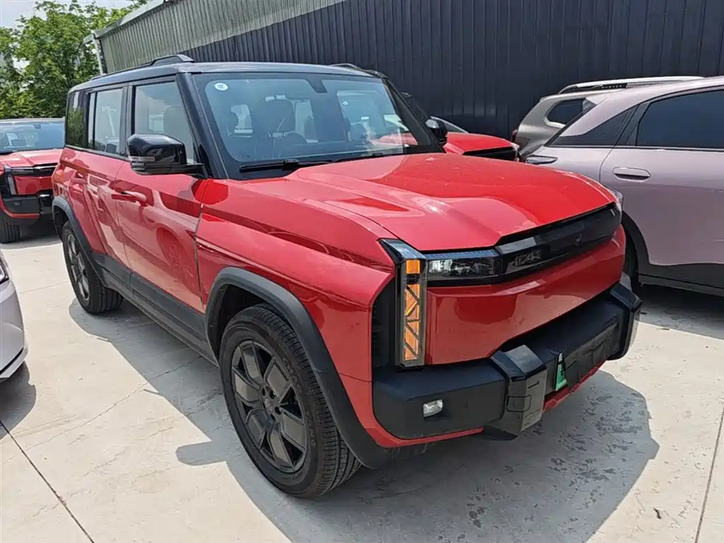 2025 iCAR 03T