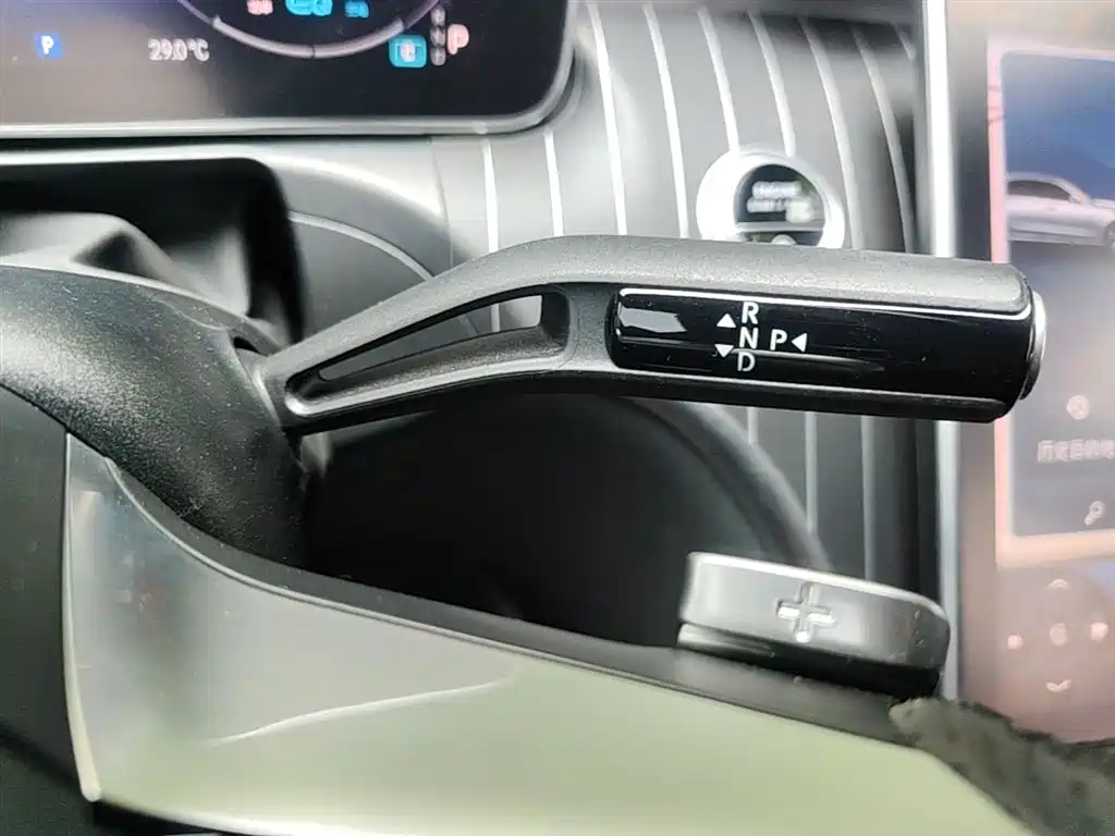 Mercedes-Benz C-Class 2022 Facelift C 260 L Sport фото 21