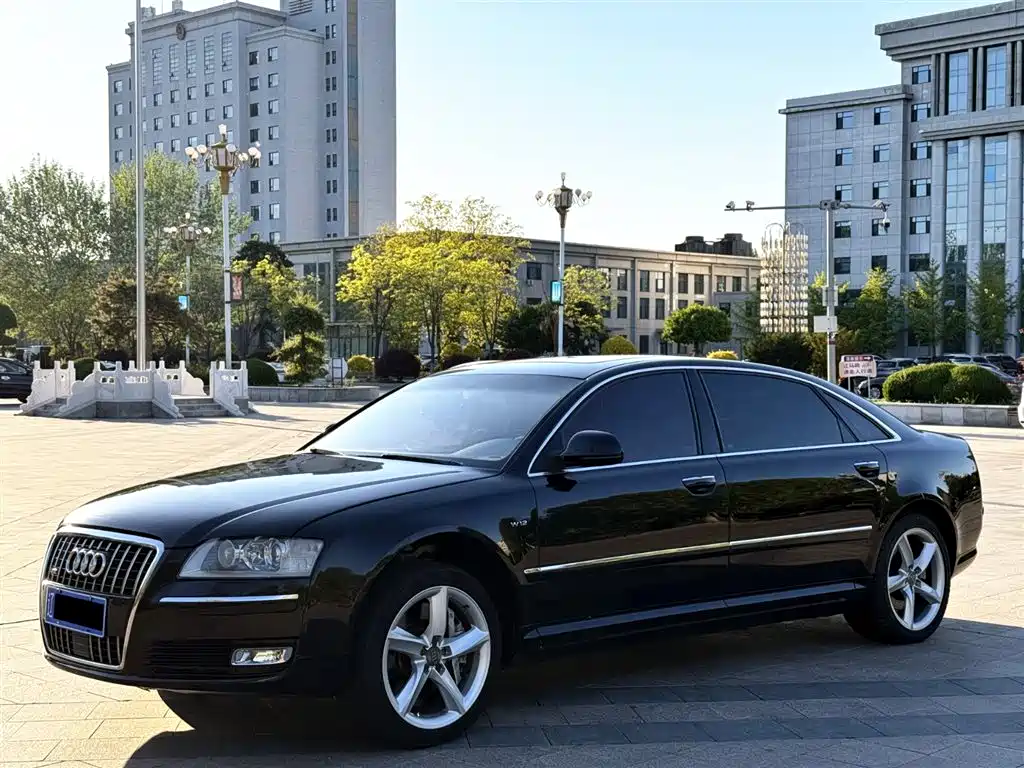 Audi A8 2009 Audi A8L 6.0 W12 quattro Exclusive фото 3