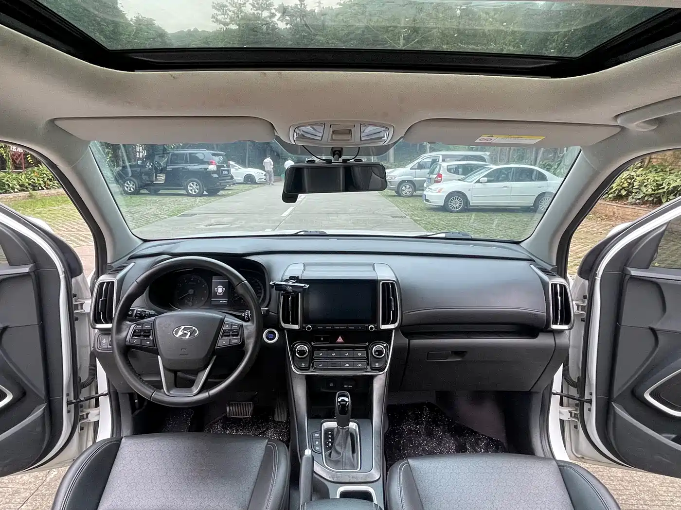 Hyundai Beijing Hyundai ix35 2019 2.0L Automatic 2WD Zhiyong·Smooth Enjoy China VI фото 13