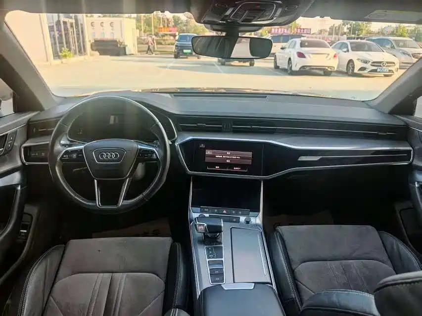 Audi A6L 2020 40 TFSI Luxury Dynamic фото 5