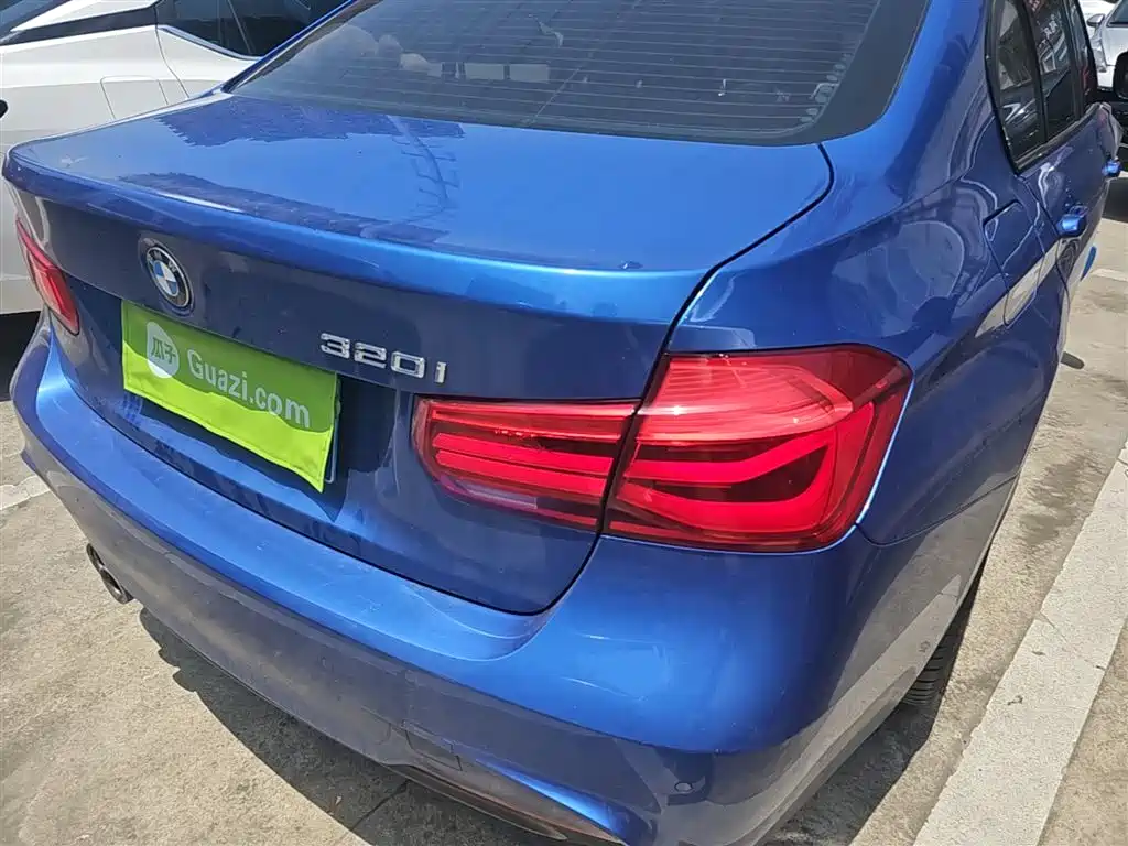 BMW 3 Series 2018 320i M Sport Package фото 8
