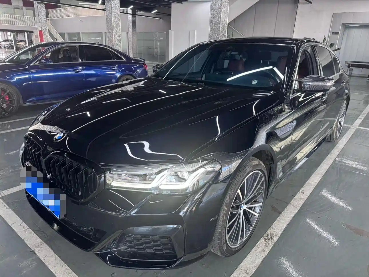 BMW 5 Series 2022 530Li Leading M Sport Package