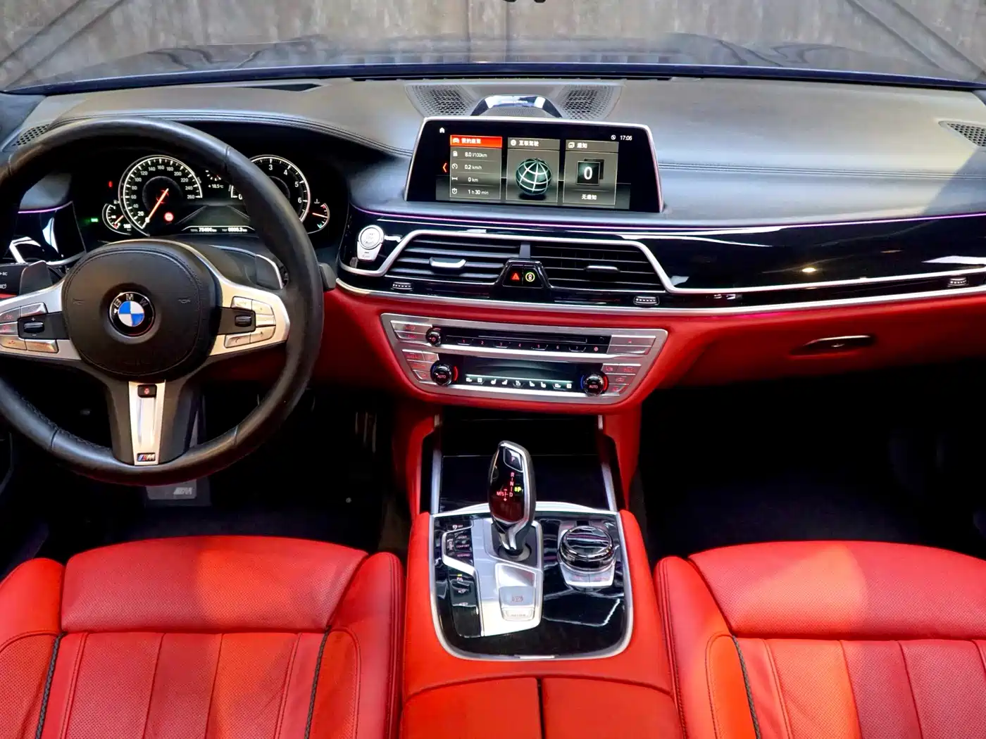 BMW 7 Series 2018 740Li xDrive Premium Type M Sport Package фото 11