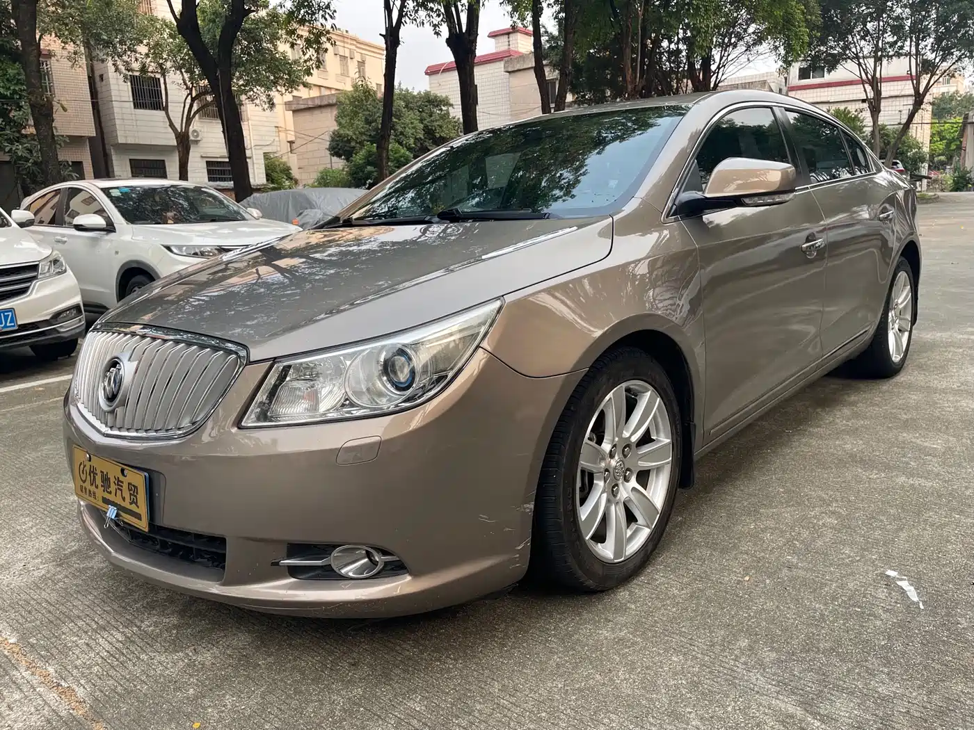 Buick LaCrosse 2012 2.4L SIDI Premium Edition