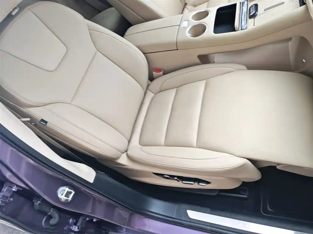 AITO Wenjie AITO M5 2025 Extended Range Ultra AWD фото 25