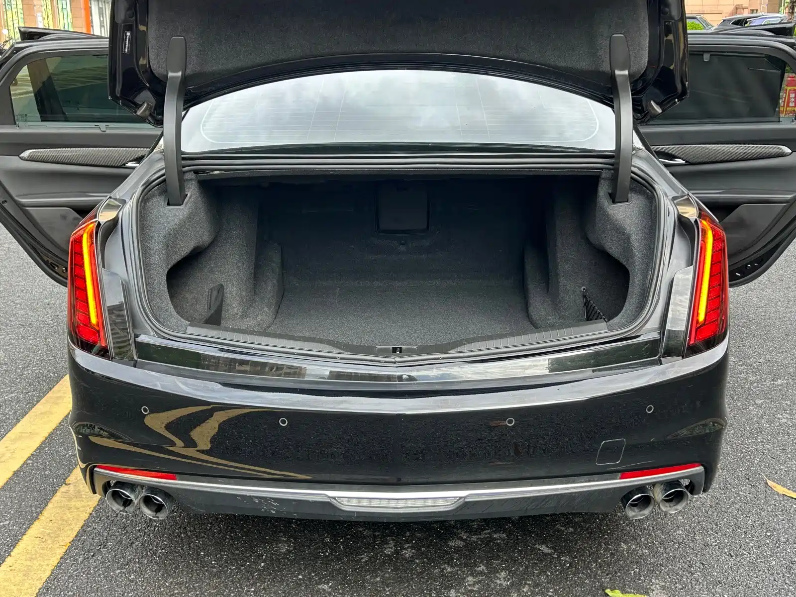 Фото 14 - Cadillac CT6