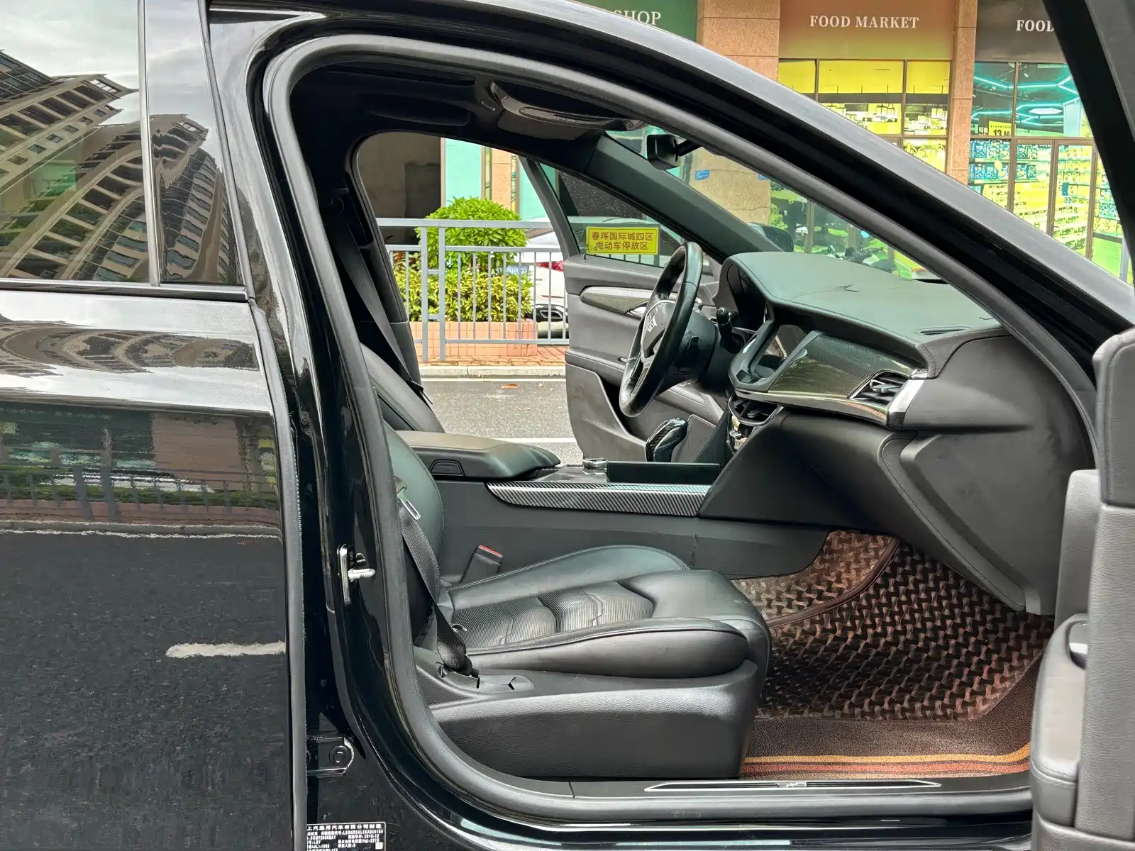 Фото 9 - Cadillac CT6