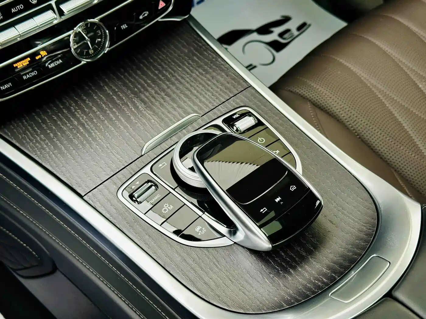 Mercedes-Benz G-Class 2022 G 500 фото 9