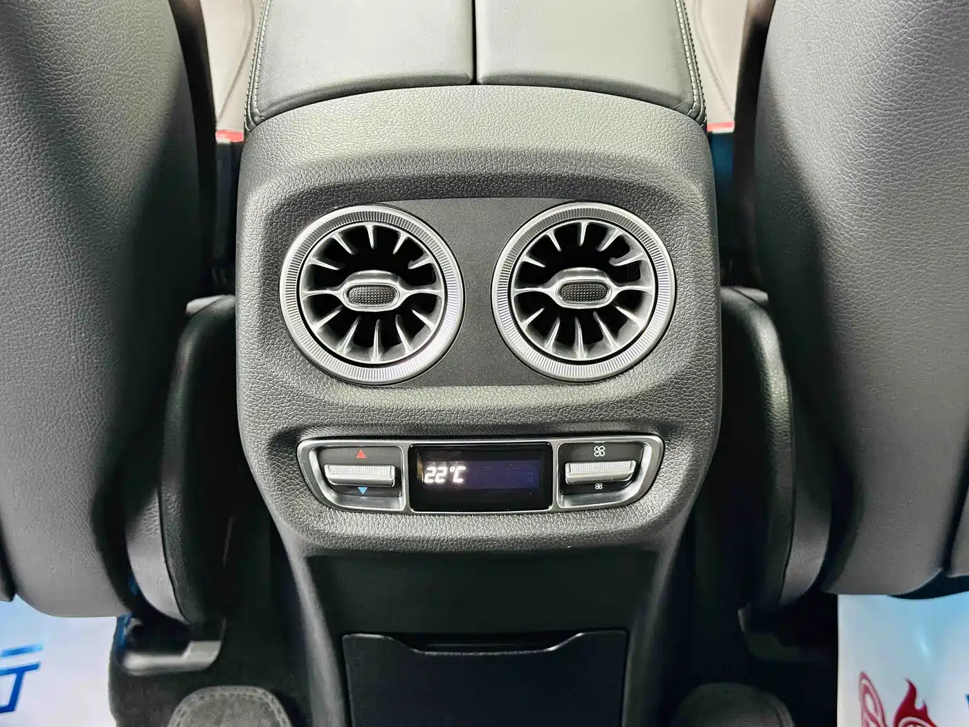 Mercedes-Benz G-Class 2022 G 500 фото 15