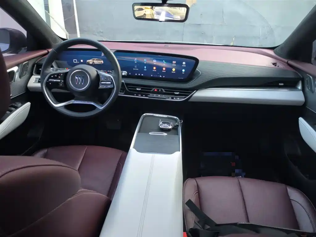 BUICK LACROSSE
