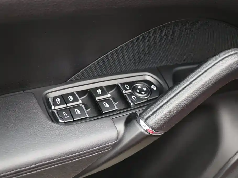 Porsche Cayenne 2016 Cayenne 3.0T фото 11
