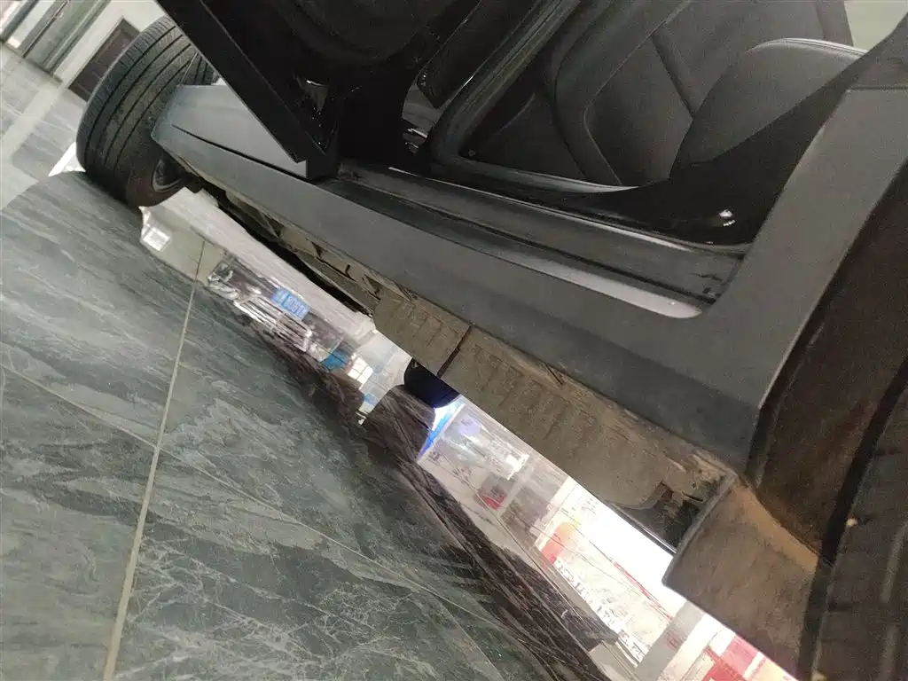 Cadillac XT5 2024 2.0T AWD Luxury (Hummingbird Edition) фото 22