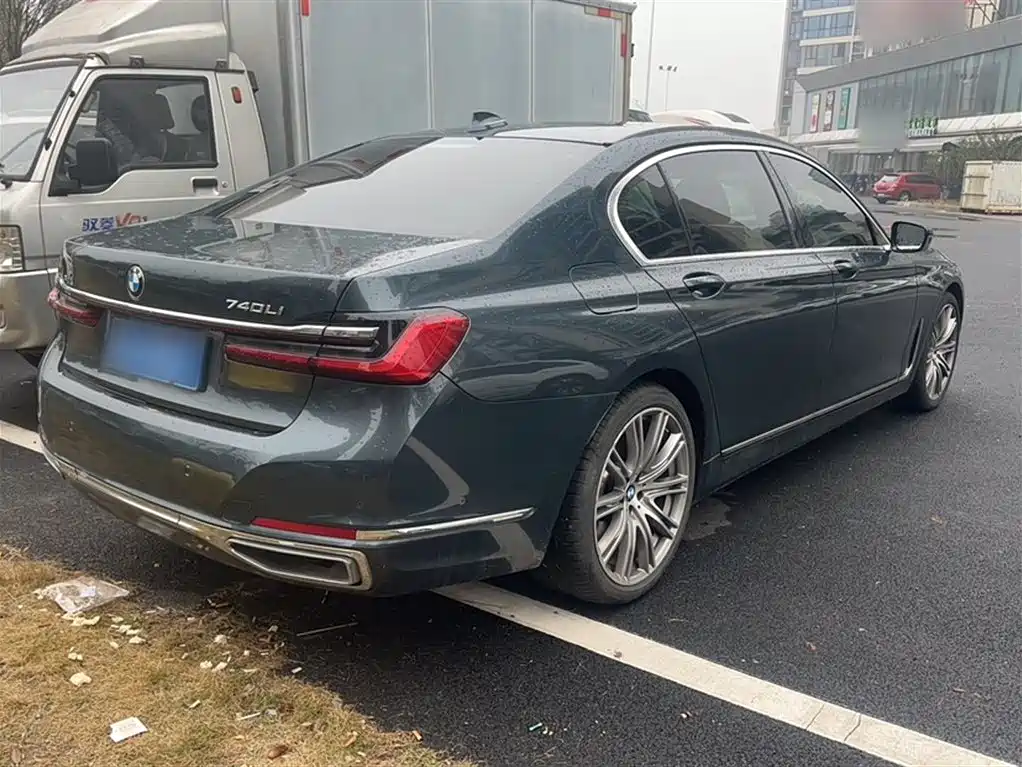 BMW 7 Series 2019 Facelift 740Li xDrive Executive Luxury Package фото 13