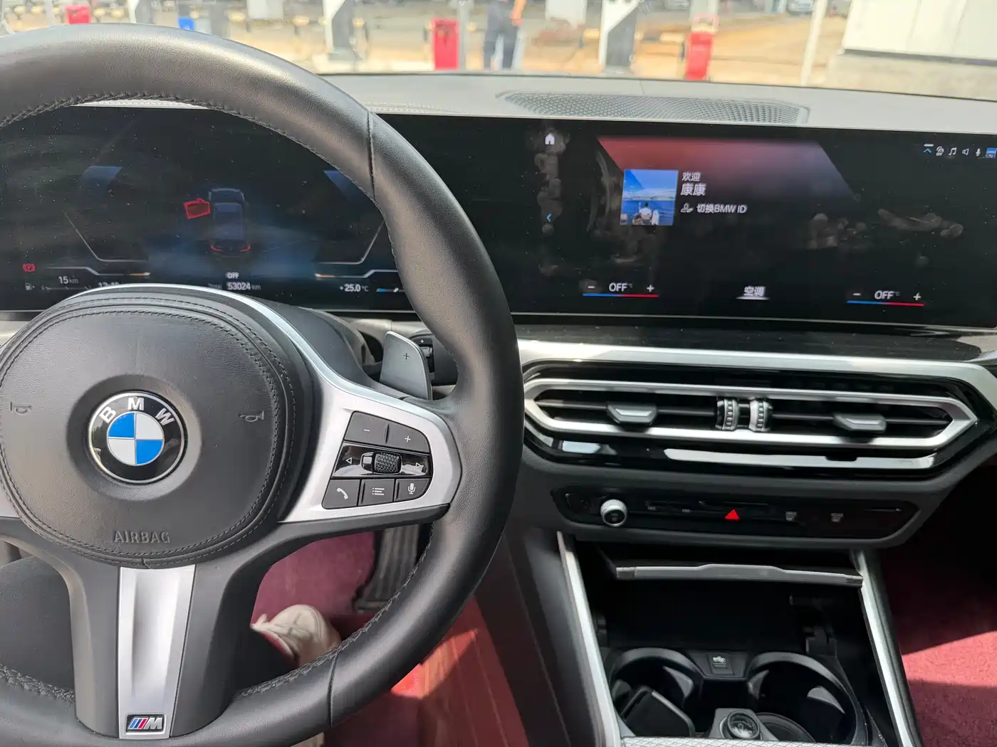 BMW 3 Series 2024 325Li M Sport Shadowline Package фото 7