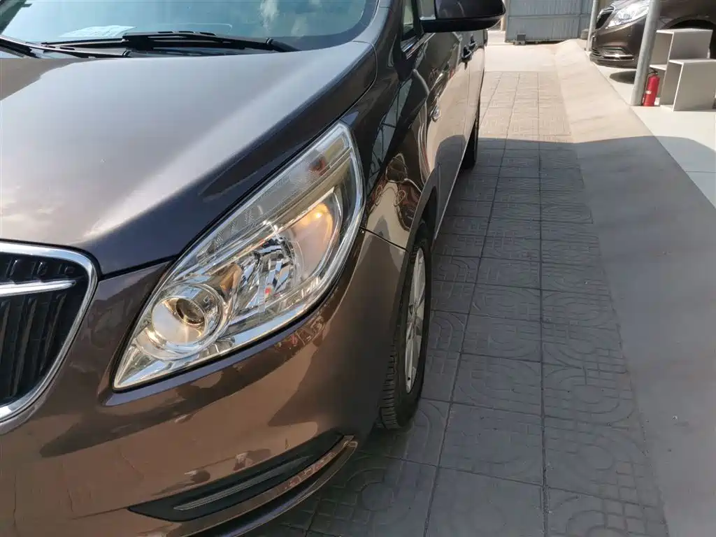 Buick GL8 2017 25S Luxury China V фото 24