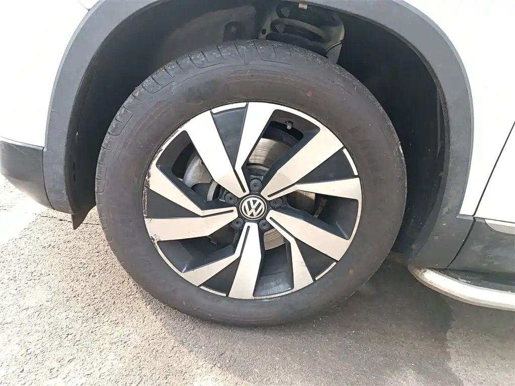 Volkswagen Tayron 2019 330TSI 2WD Luxury China VI фото 15