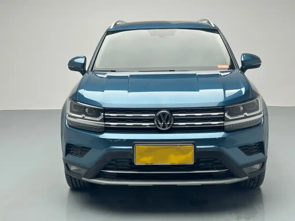 Volkswagen Tharu 2019 Model 330TSI 4WD Flagship Edition China VI фото 2