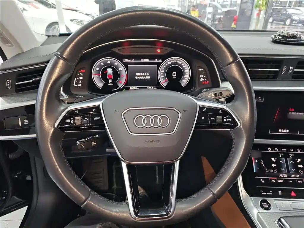 Audi A7 2023 Model 45 TFSI Premium Selection Edition фото 7