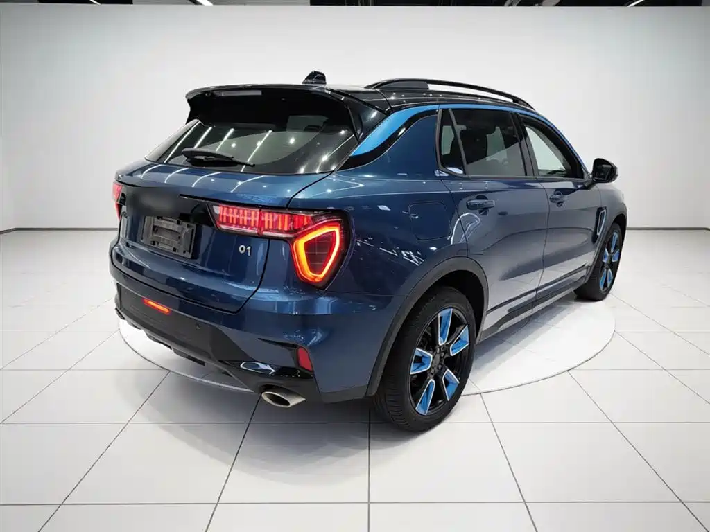 Lynk & Co 01 2021 2.0TD 2WD Shine Pro фото 7