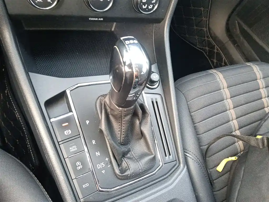 Volkswagen Lavida 2018 280TSI DSG Comfort Edition China V фото 14